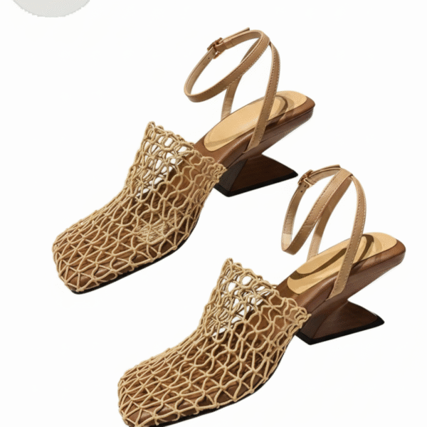 صندل شبكي بيج بكعب هندسي